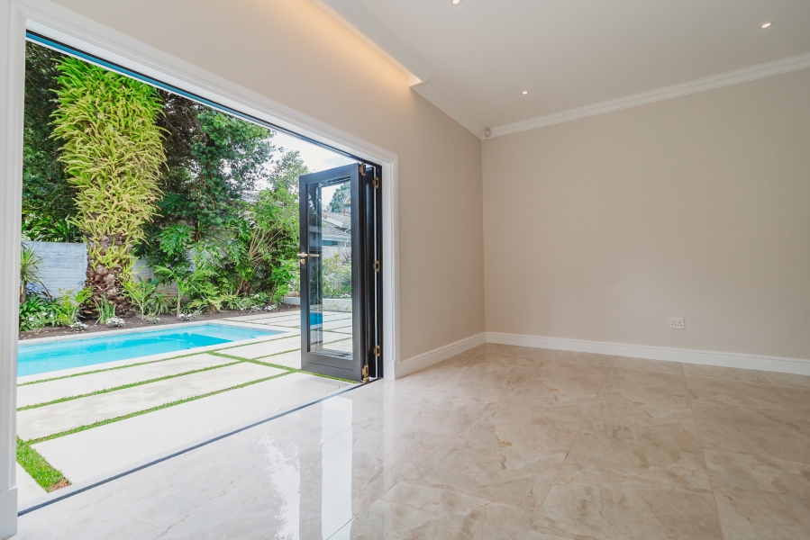 4 Bedroom Property for Sale in Fernridge Western Cape